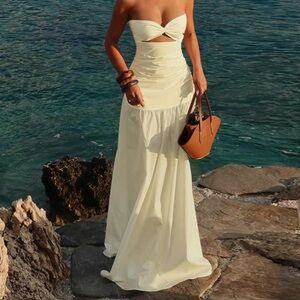 Elegant Cream Strapless Maxi Dress